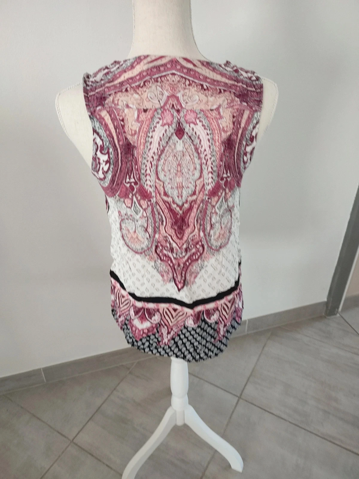 Women's sleeveless top size L – photo 4